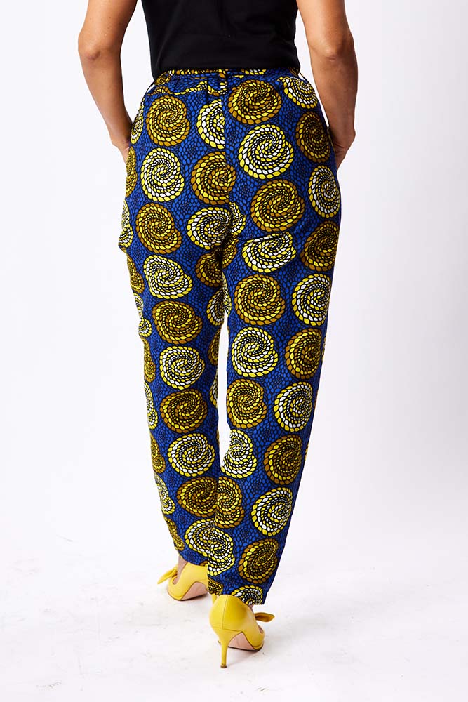 Tie belt trousers