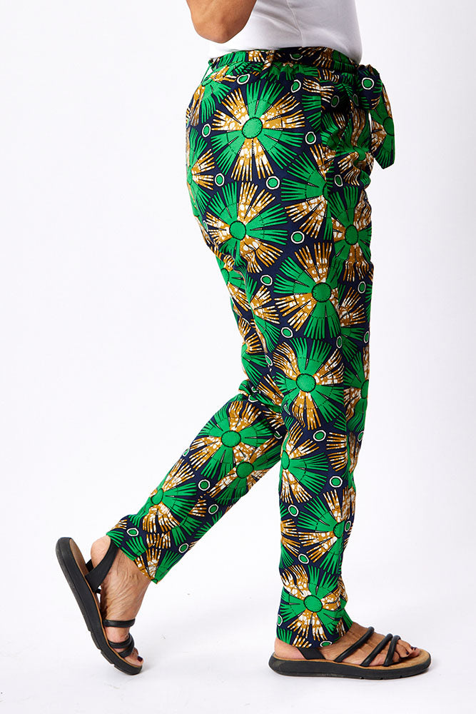Tie belt trousers