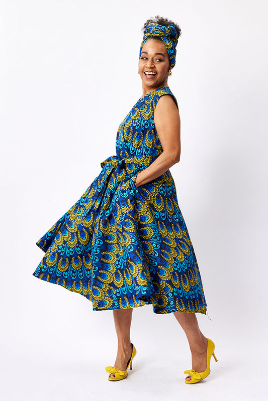 Sleeveless Full gore dress